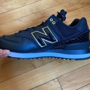 NWT NIB 574 new balance sneakers size 8